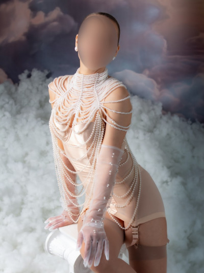 Частная массажистка Саша 