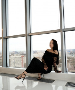 Частная массажистка Адель 