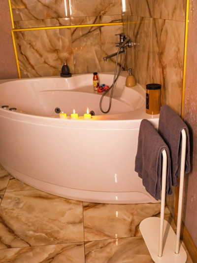 Массажный салон Polinezia 