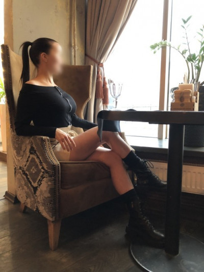 Частная массажистка Вика 