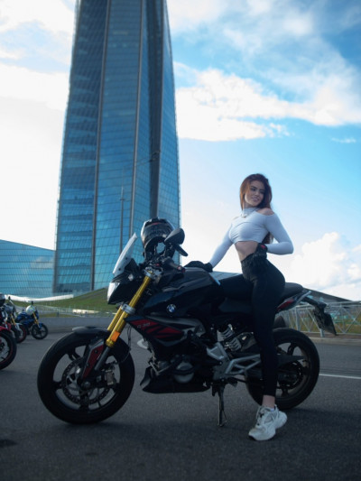 Частная массажистка Алиса 