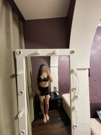 Частная массажистка Адель 