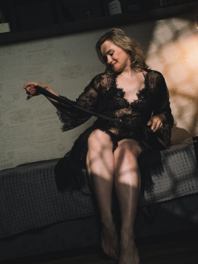 Частная массажистка Юлия 