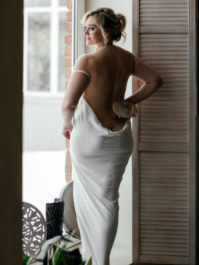 Частная массажистка Юлия 