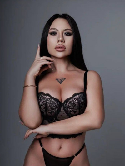 Массажистка Агата салон массажа Малина