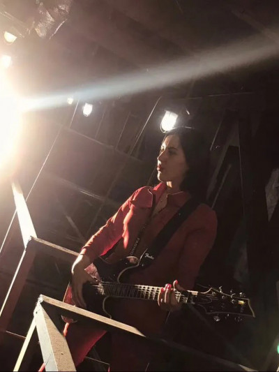 Частная массажистка Алиса 