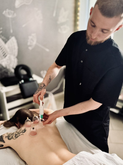 Частный массажист Антон 