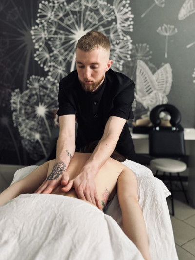 Частный массажист Антон 