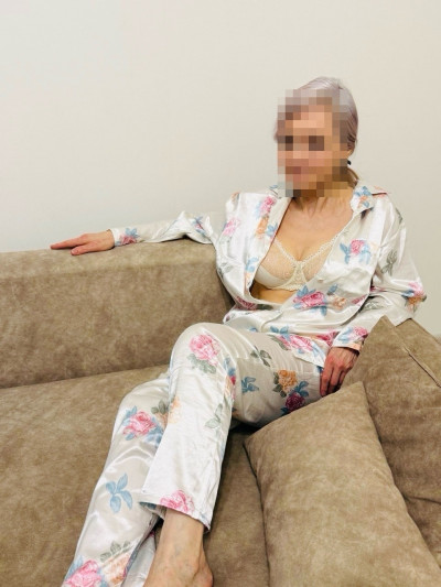 Частная массажистка Алина 