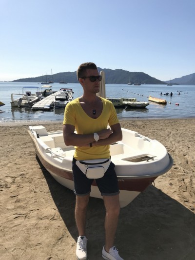 Частный массажист Максим 