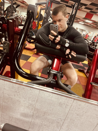 Частный массажист Максим 