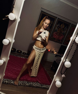 Частная массажистка Ирина Тантрина 