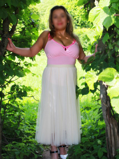 Частная массажистка Лора 