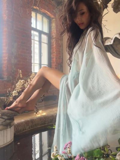 Частная массажистка Саяна 