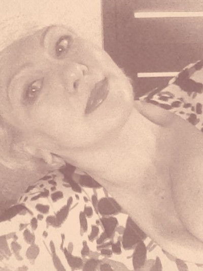 Частная массажистка Эльвира Л. 