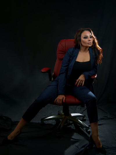 Частная массажистка Полина 