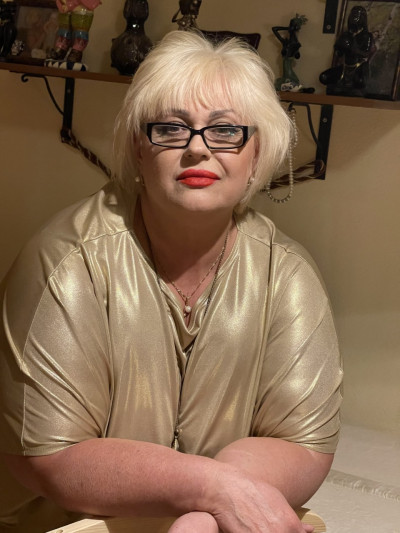 Частная массажистка Елена 