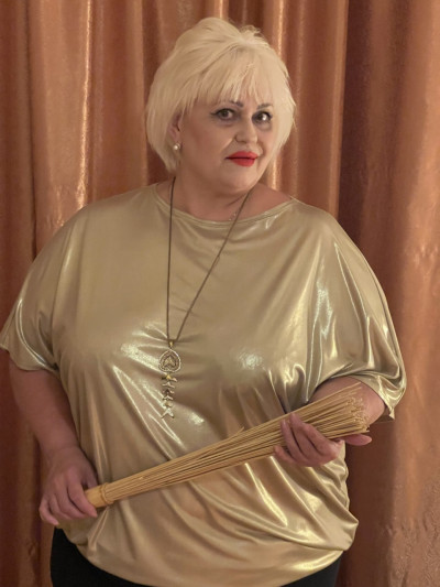 Частная массажистка Елена 