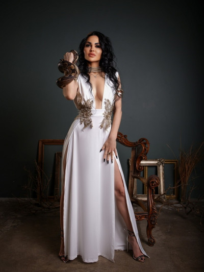 Частная массажистка Виктория 