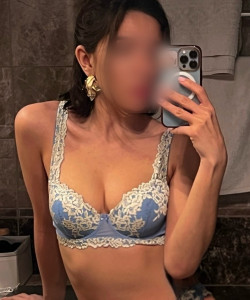 Частная массажистка Карина 