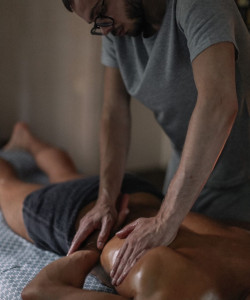 Частный массажист Игорь 